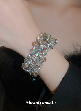 镶钻蝴蝶开口手镯冷淡风精致优雅