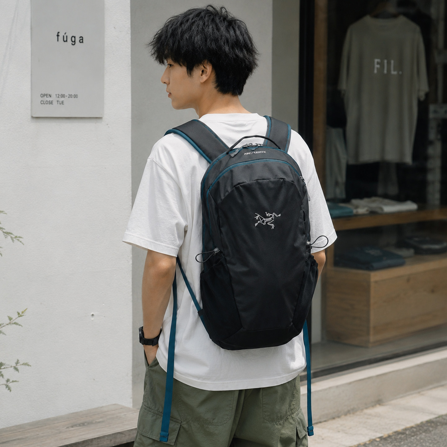 26新款始祖鸟双肩背包登山旅游电脑包大容量男女Mantis 9825 6933