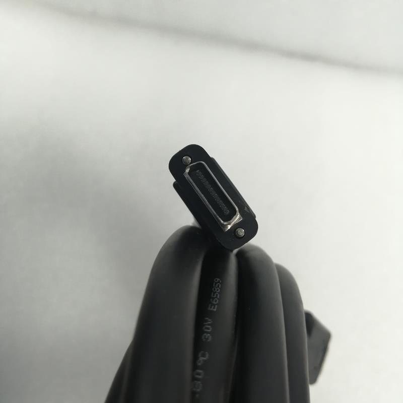 小胖 omron/欧姆龙fz-vsb工业相机连接线5米实物拍摄成色新