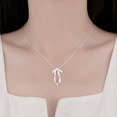 925银女简约小众蝴蝶结飘带项链