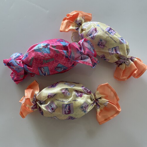 日单正版散货迪士尼公主卡通动漫糖果纸化妆包口红收纳包包包挂件