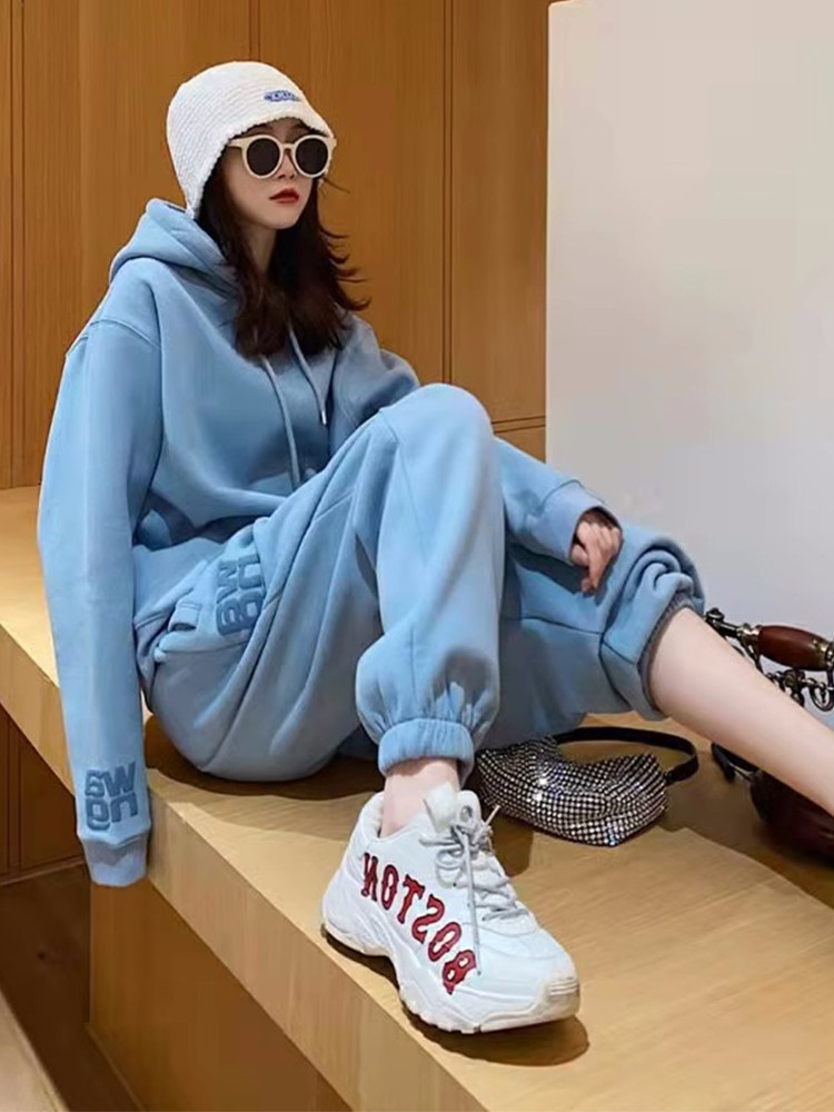 유럽 ??역 캐주얼 스포츠 정장 여성 가을 겨울 플러스 벨벳 2024 새로운 패션 느슨한 운동복 투피스 세트 대형
