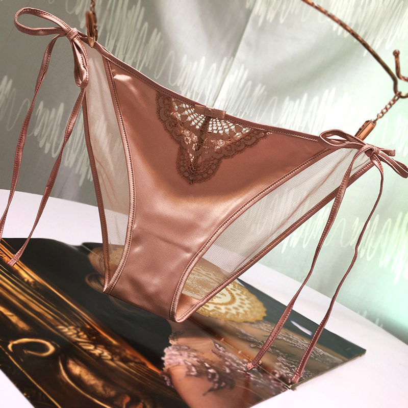 缎面质感蝴蝶结低腰网纱系带内裤