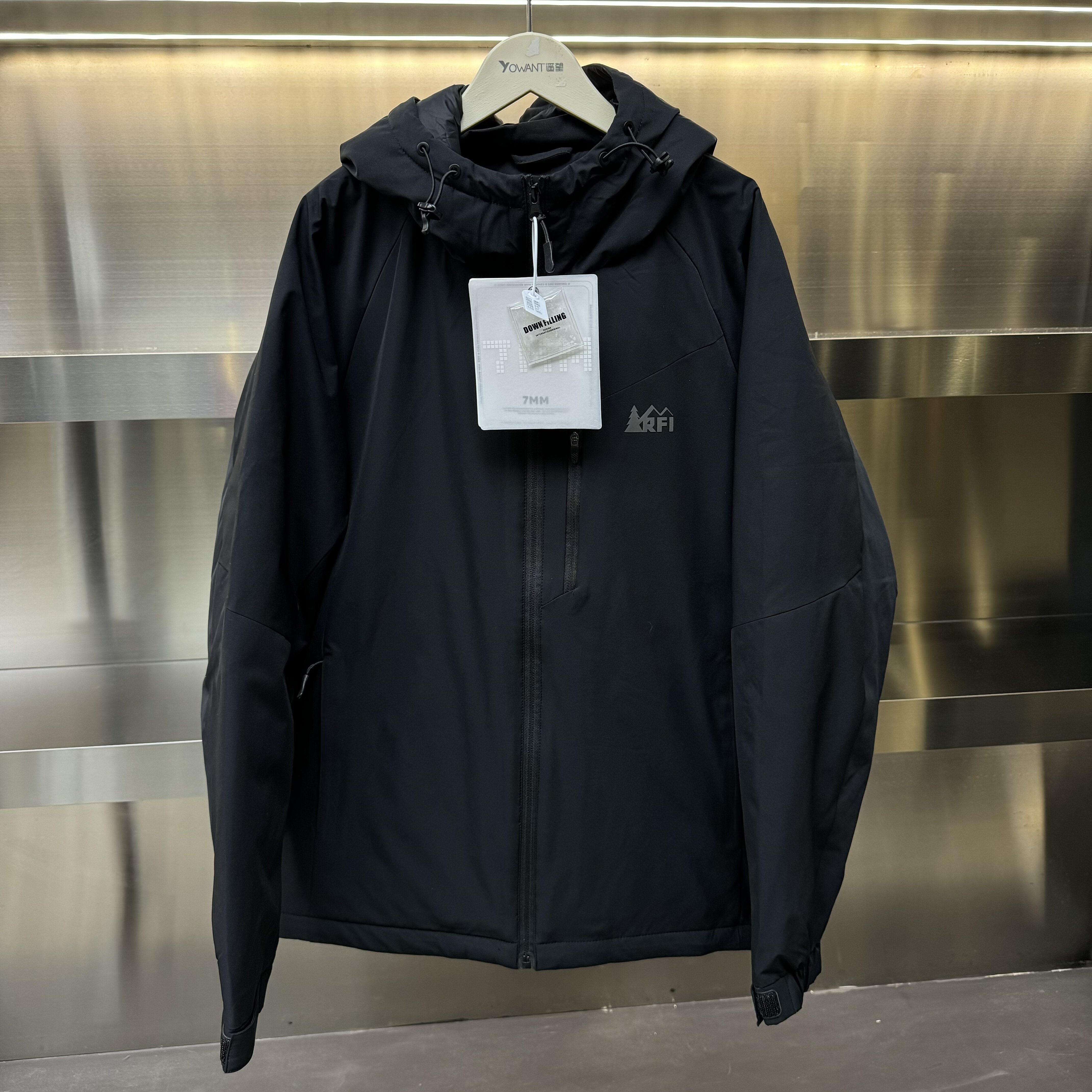 【吉娜专享】冬季男士连帽羽绒服2787