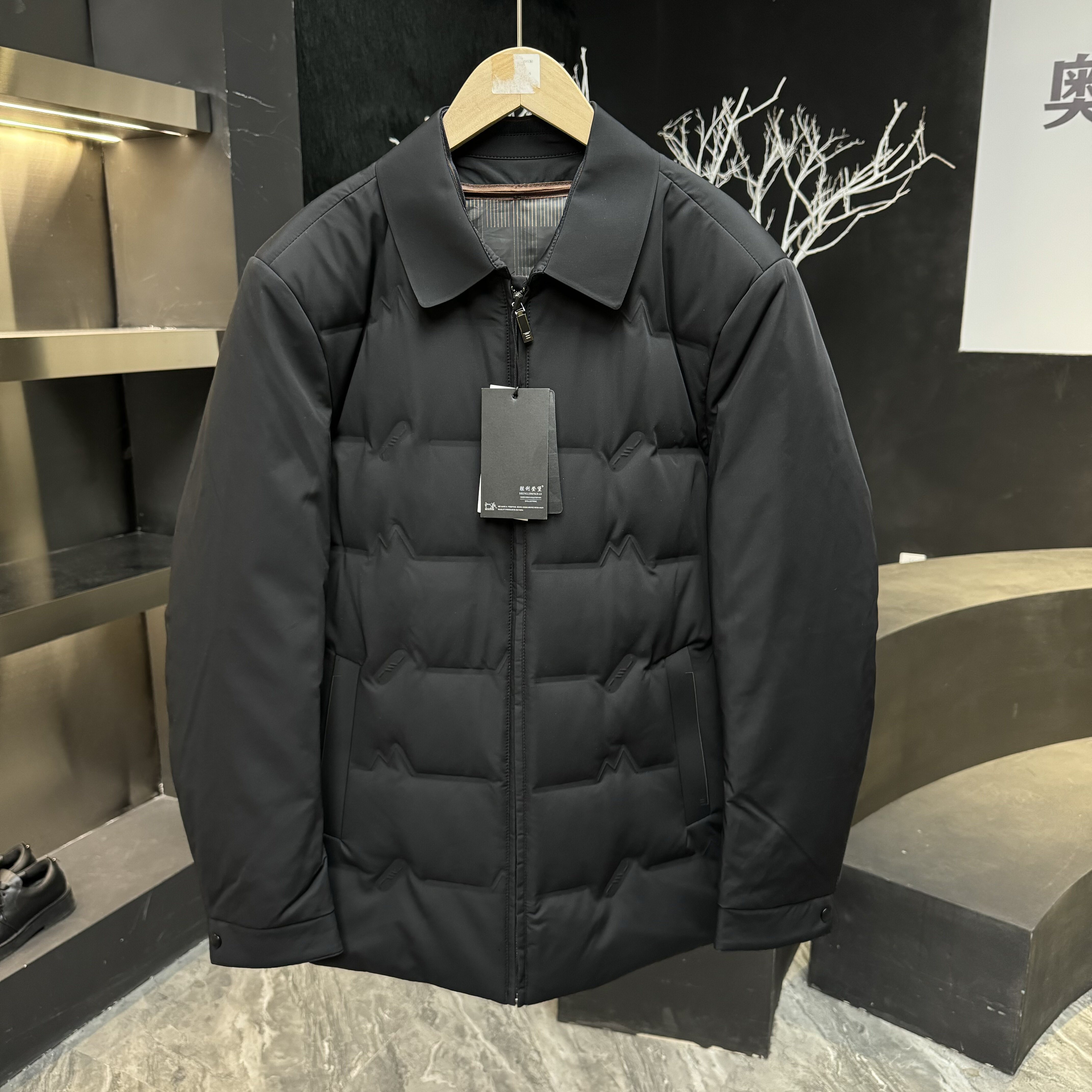 【大美专享】男士行政夹克脱卸款羽绒服8619