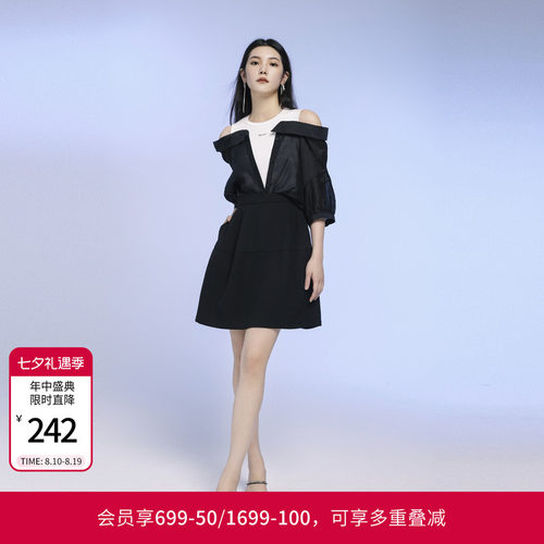 黑色中袖连衣裙
