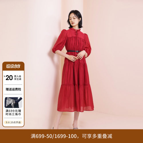 假日红短袖连衣裙