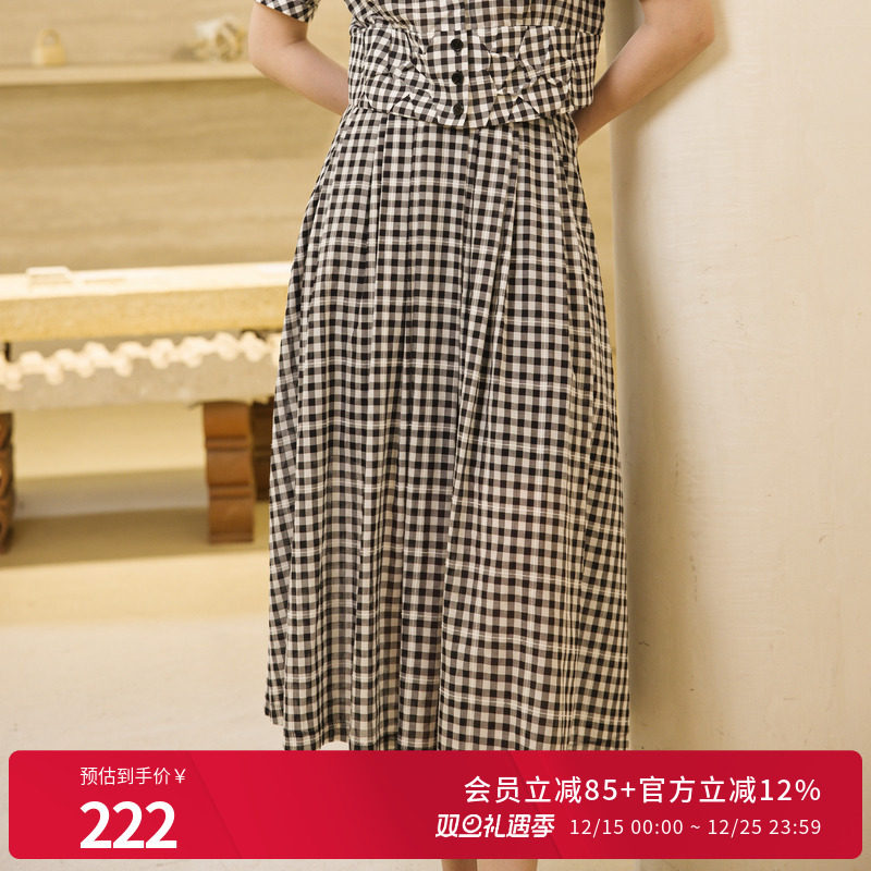 黑白格纹长裙