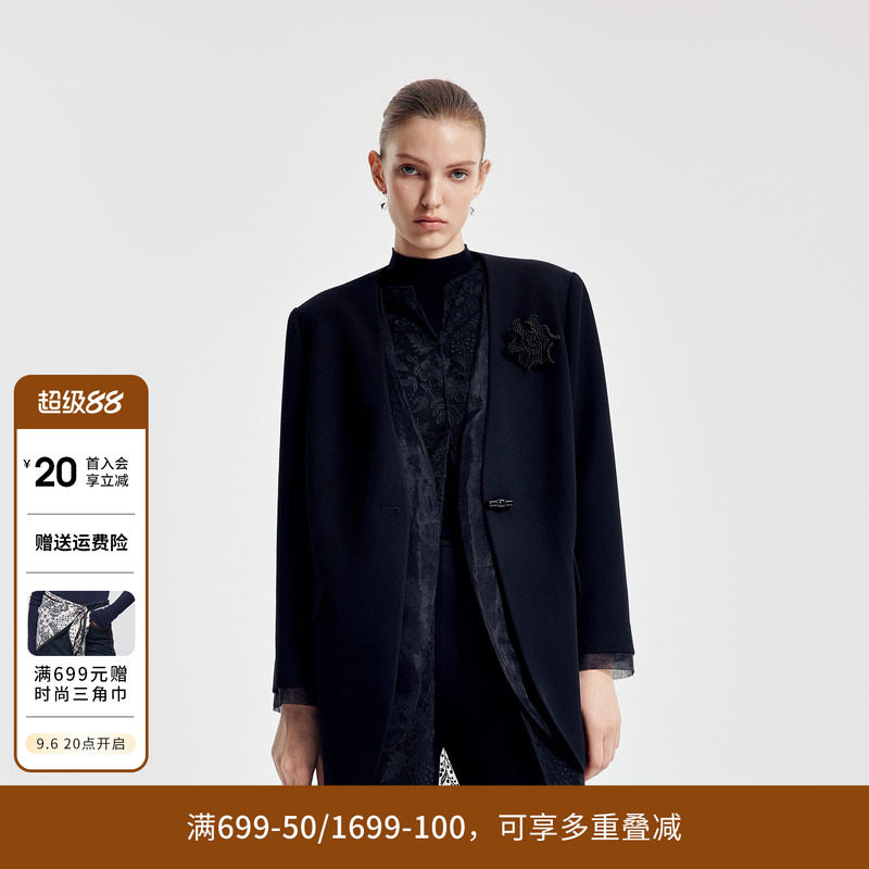 婉甸2026秋季新品古瓷白/黑色V领拼接欧根纱西装1251Q02ZY1