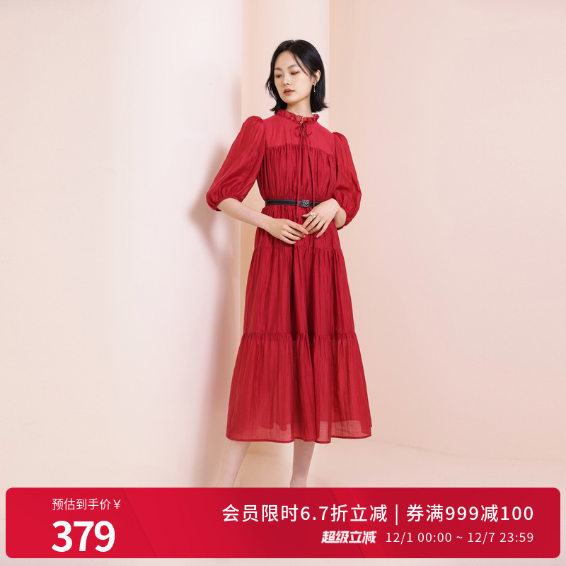 假日红短袖连衣裙