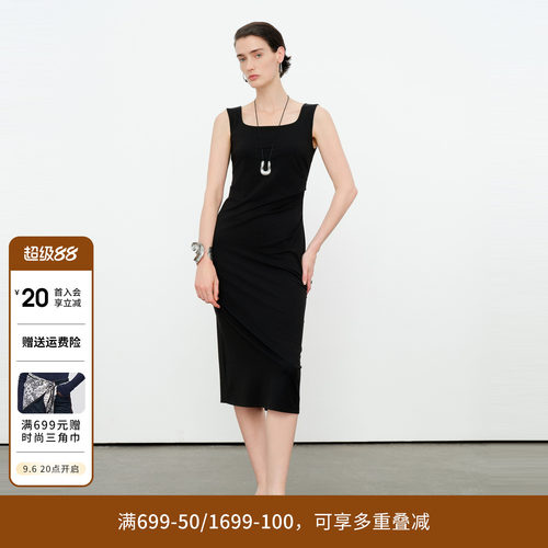 黑色针织无袖连衣裙
