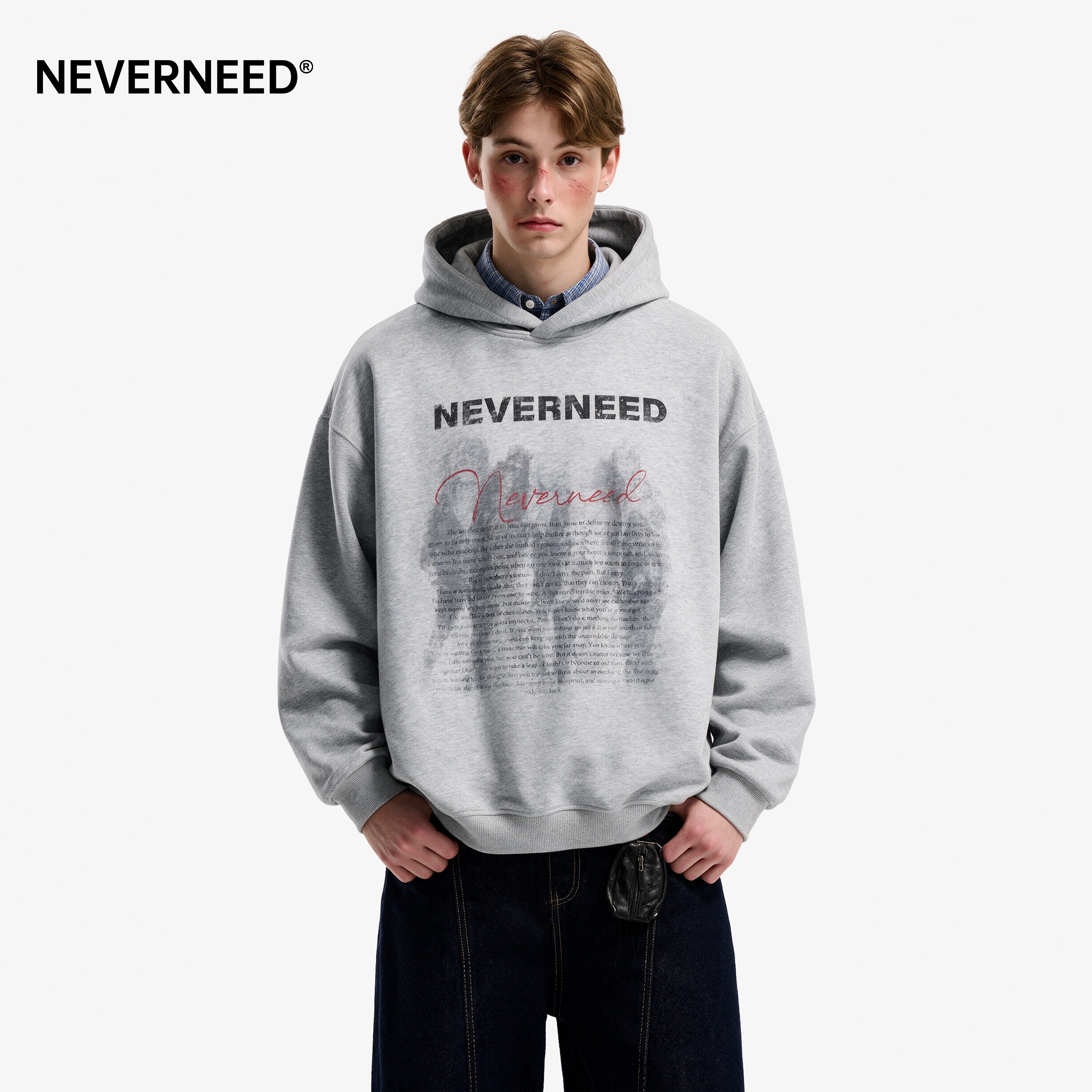 NEVERNEED字母印花连帽卫衣男女图片