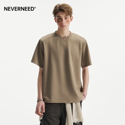 NEVERNEED金属铆钉圆领短袖t恤