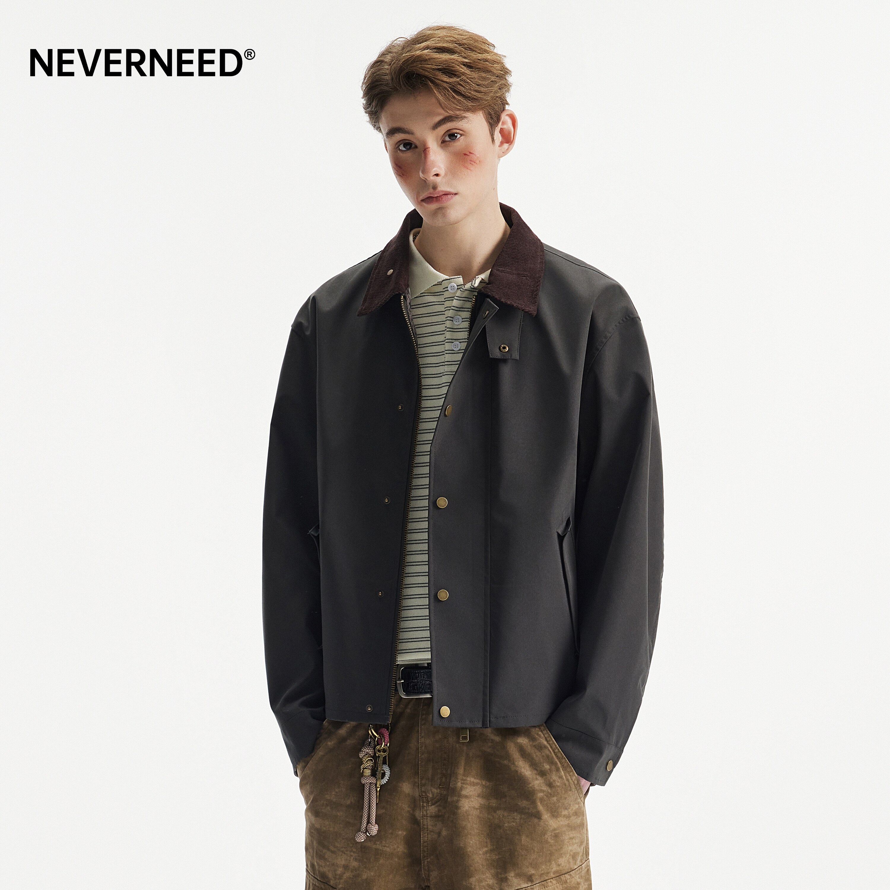 NEVERNEED拼接翻领夹克男女图片