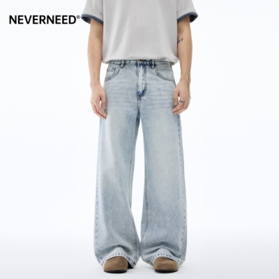 NEVERNEED浅蓝色水洗牛仔裤男女