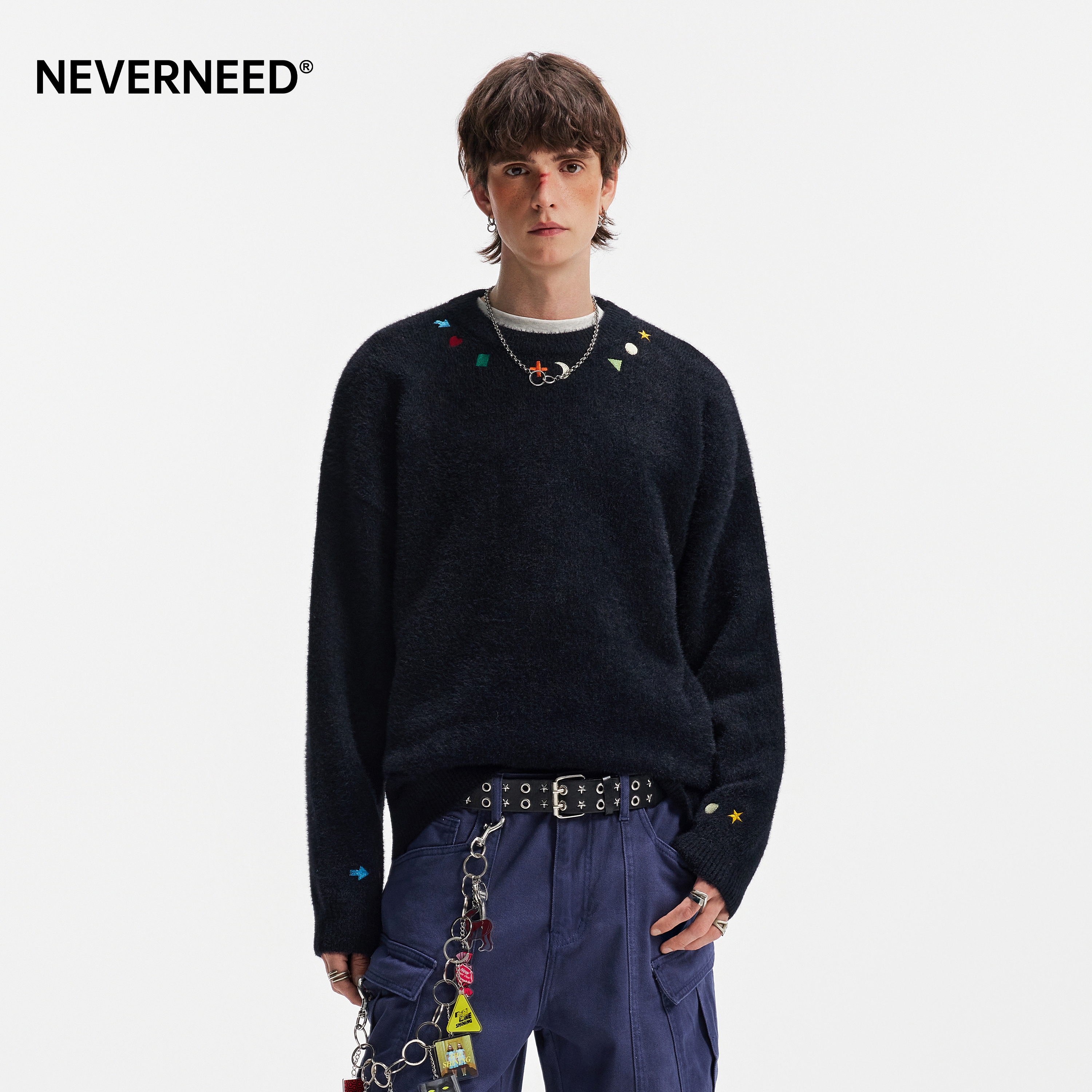 NEVERNEED纯色圆领毛衣男女