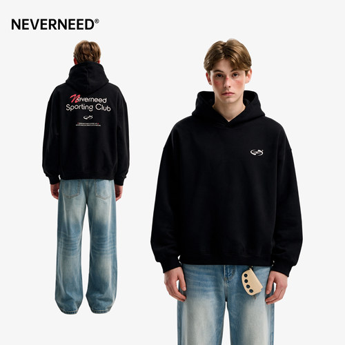 NEVERNEED字母印花boxy短款卫衣