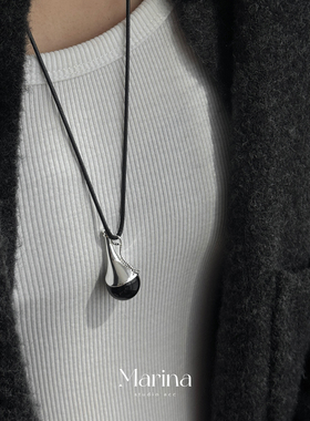 小众休闲长款小酒壶黑玛瑙项链吊坠皮绳毛衣链挂绳高级感可调节