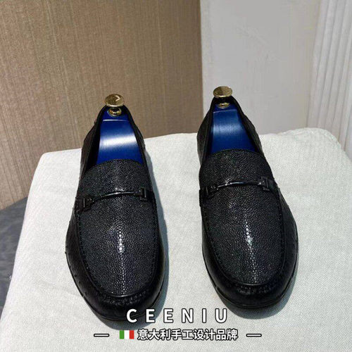 CEENIU意大利珍珠鱼皮男鞋新款马衔扣一脚蹬轻质舒适真皮豆豆皮鞋