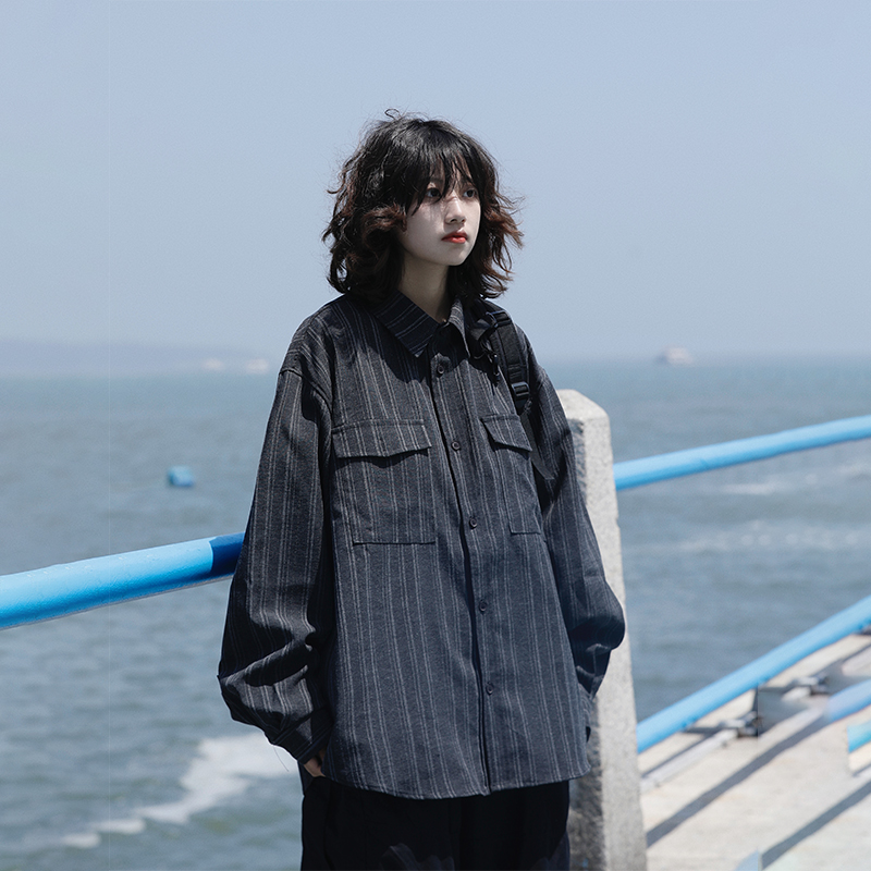 阿于呆翻领长袖日系复古格子衬衫