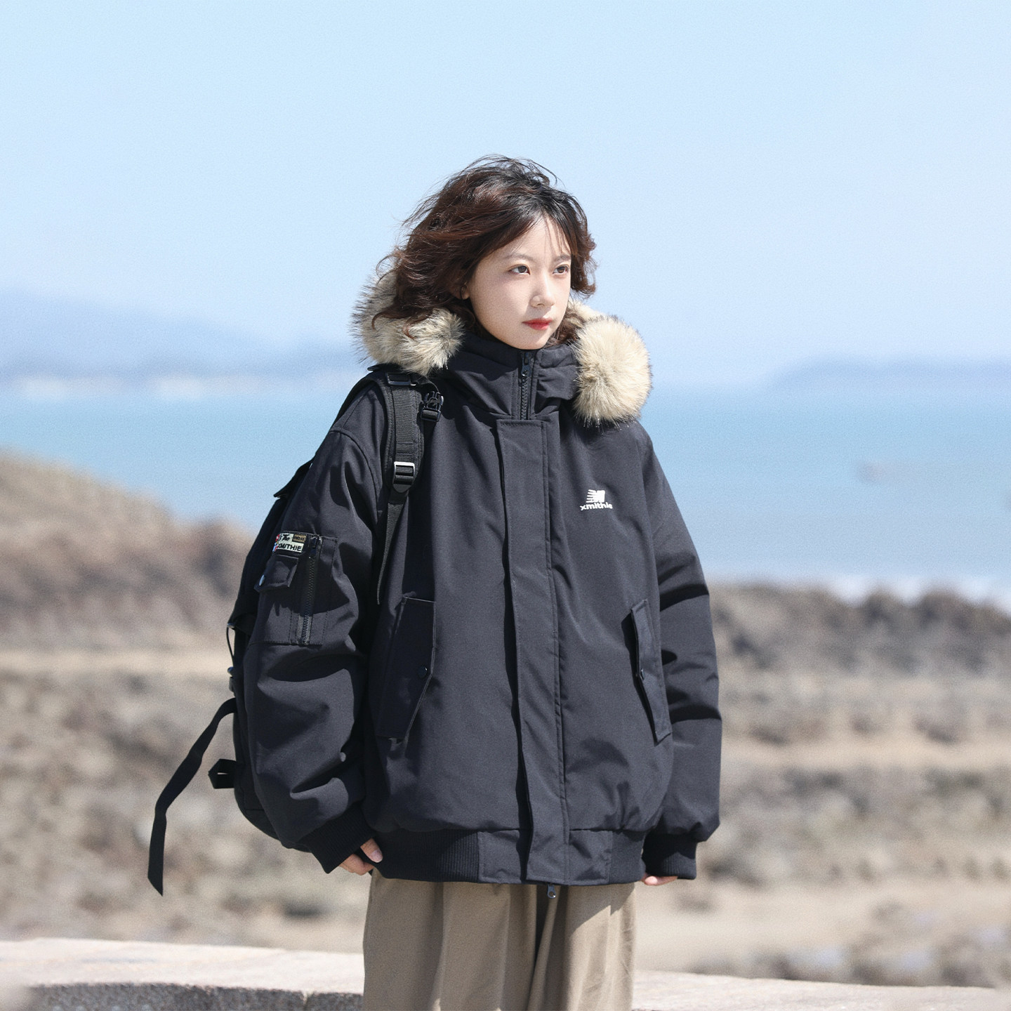 阿于呆冬季毛领连帽加厚派克棉服