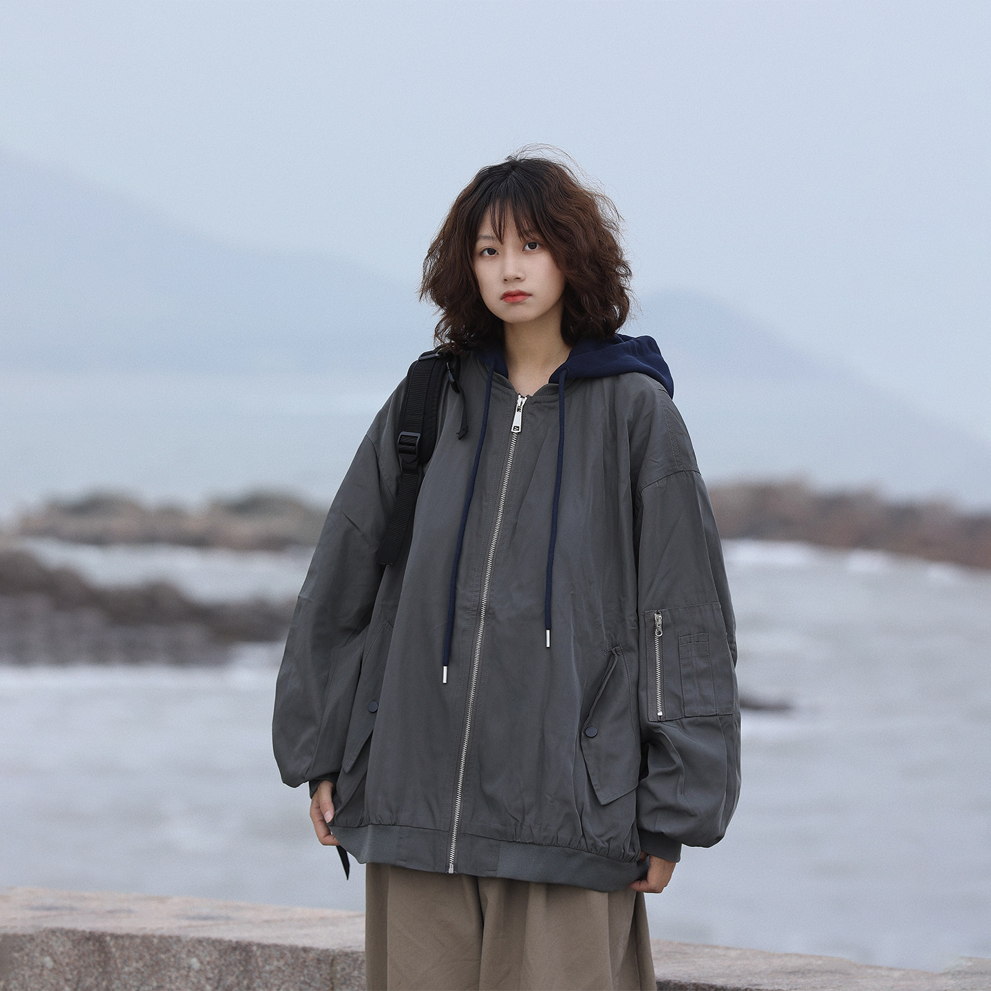 阿于呆假两件连帽工装棒球服外套