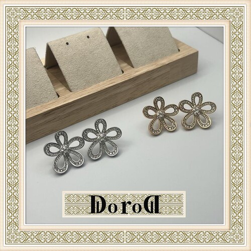 D L O R O L D家高端满钻五叶花耳钉V金轻奢花朵耳饰s925银针耳环
