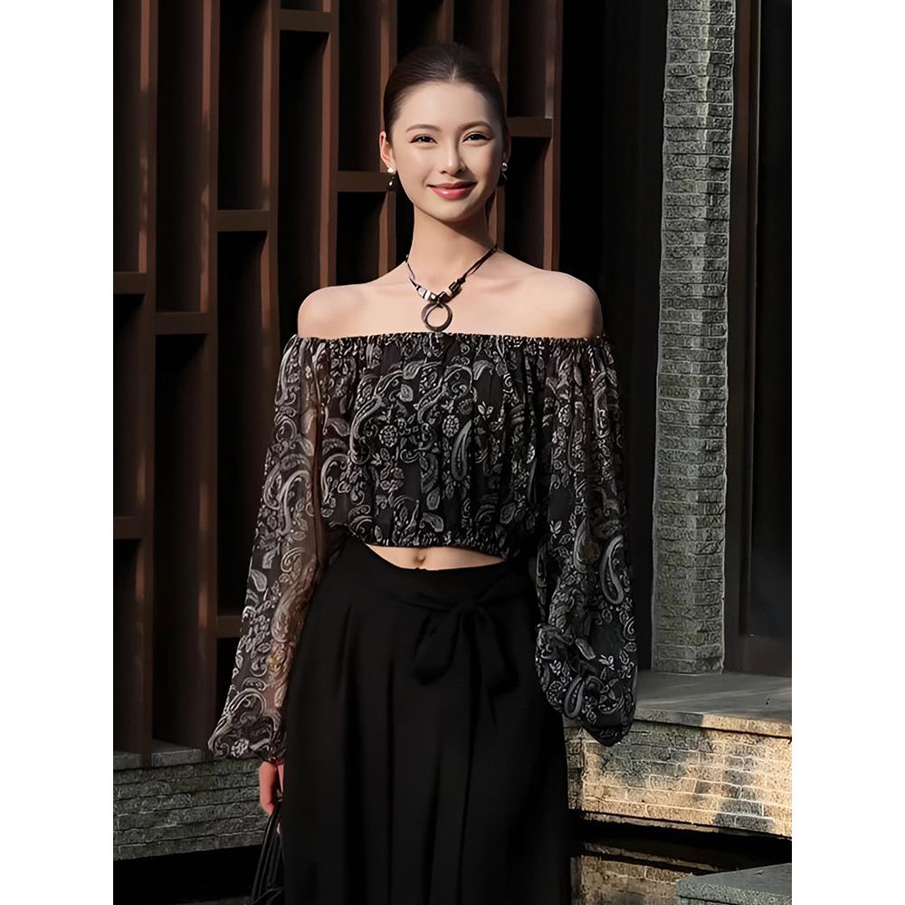 法式一字领露肩印花雪纺衫女2026新款夏季轻薄防晒高级感短款上衣
