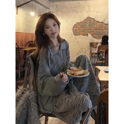 老钱风灰色镂空针织毛衣