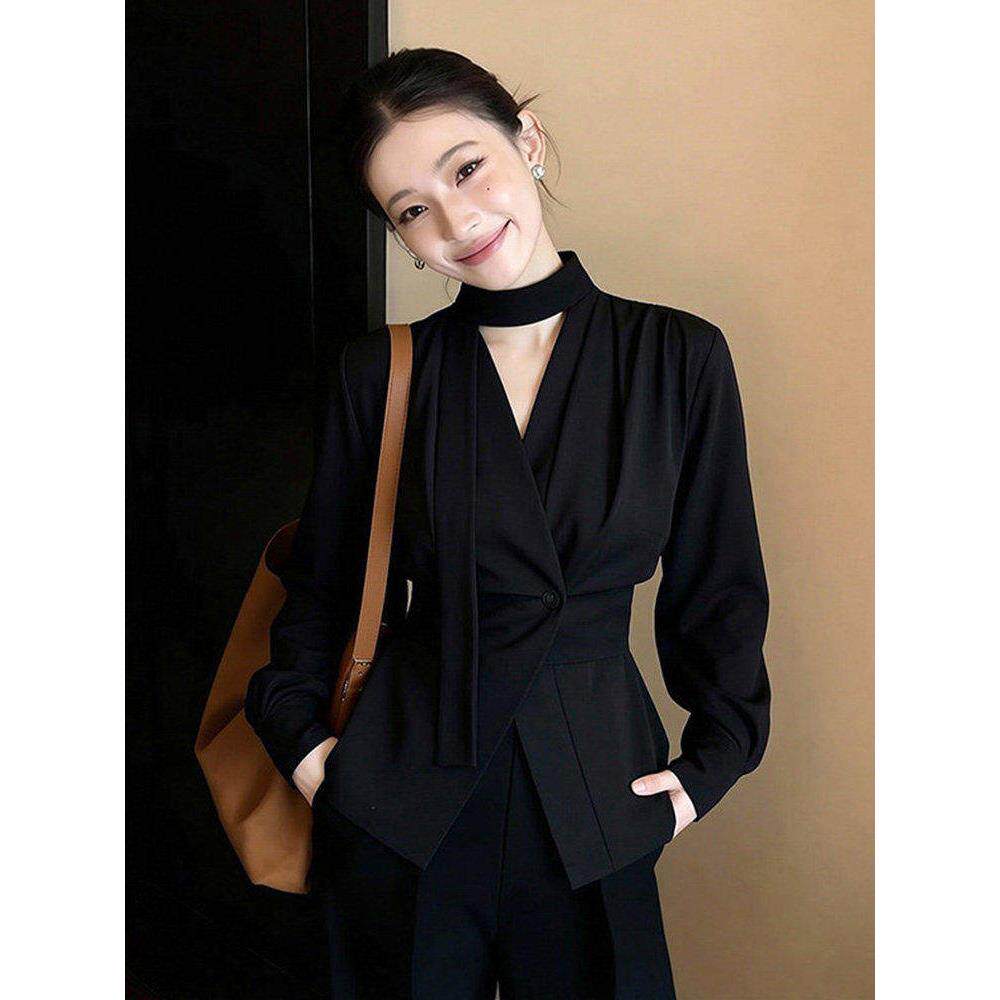 法式轻奢V领扭结上衣女2026春季新款长袖设计感洋气黑色气质衬衫