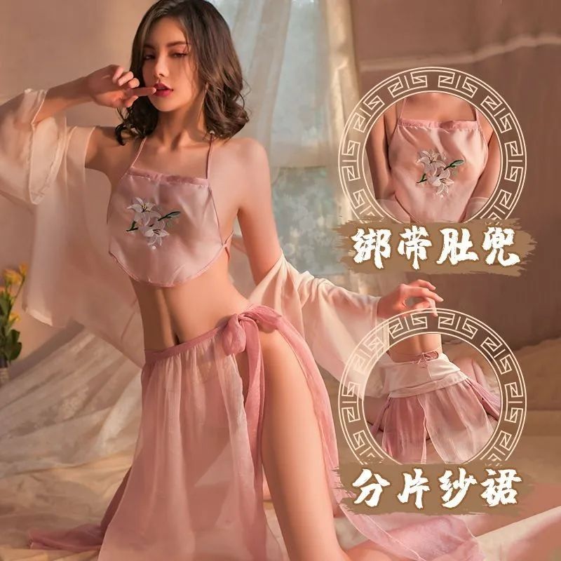 新款情趣大码200斤内衣女古风宫廷汉服纯欲古典肚兜性感睡衣套装