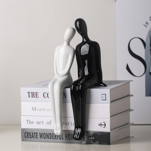 电视背景墙坐姿摆件轻奢高档软装家居客厅酒柜电视柜玻璃柜装饰品