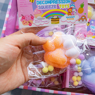 毛绒猫爪华夫饼盲盒盲袋捏捏乐解压儿童玩具减压摆件实体摆摊工厂