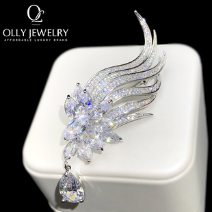高端百搭别针外套配饰 锆石胸针吊坠镶钻翅膀天使之翼胸花精致时尚