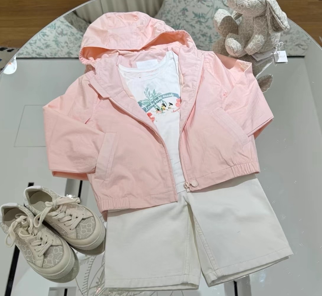 女童法式粉色连帽外套 儿童春夏新品甜妹薄款外套防晒衣休闲外套
