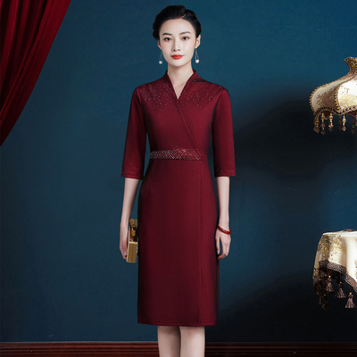婆婆婚宴礼服高贵红色连衣裙
