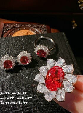 轻奢名媛卢比莱红锆石花朵戒指 璀璨镀18K金鸽血红气质晚宴耳钉女