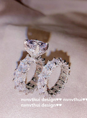 小富婆 轻奢气质方糖2.5克拉镶钻戒指 镀18K时尚白金冰糖锆石女戒