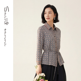 衬衫 圣轩尼春季 女装 休闲收腰几何图案印花翻领系带长袖 C377 新品