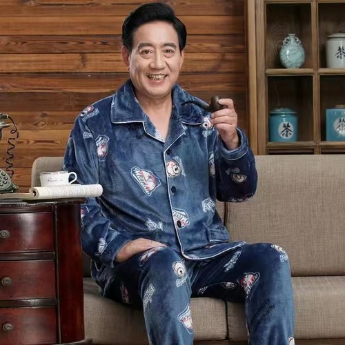 爸爸法兰绒衣服开衫外套加肥大码