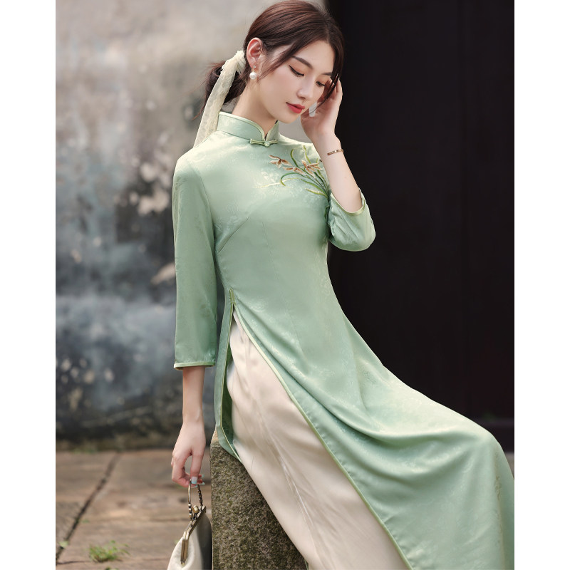 奥黛旗袍2021年新款女长款年轻款长袖复古中国风改良连衣裙秋冬季