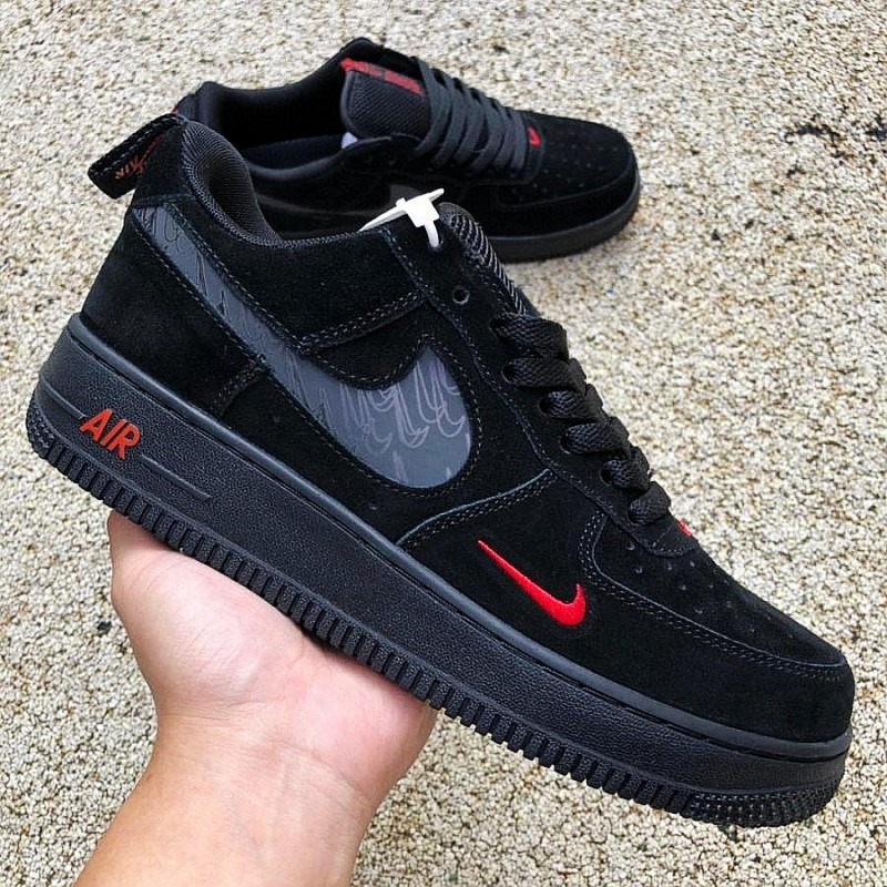 Nike耐克空军一号低帮绒面革板鞋