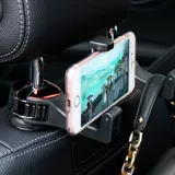 Троллейная тележка с крючком в автомобиле с скрытыми скрытыми невидимыми творческими продуктами интерьера хранилища в автомобиле