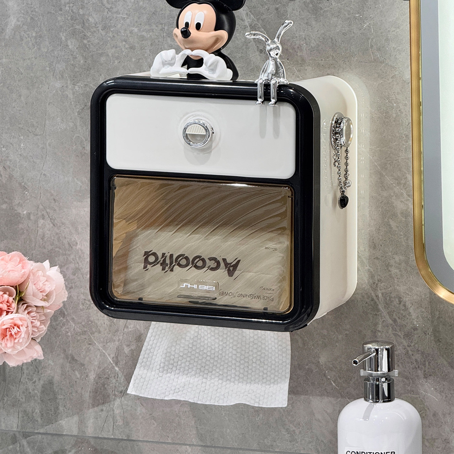 卫生间纸巾盒壁挂式免打孔吸盘