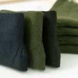 10 пар военных зеленых носков, хлопчатобумажных носков средней трубы, утолщенные мужские длинные трубки, большие размеры, строительная площадка среднего и пожилых людей, дешевые уличные носки киосков