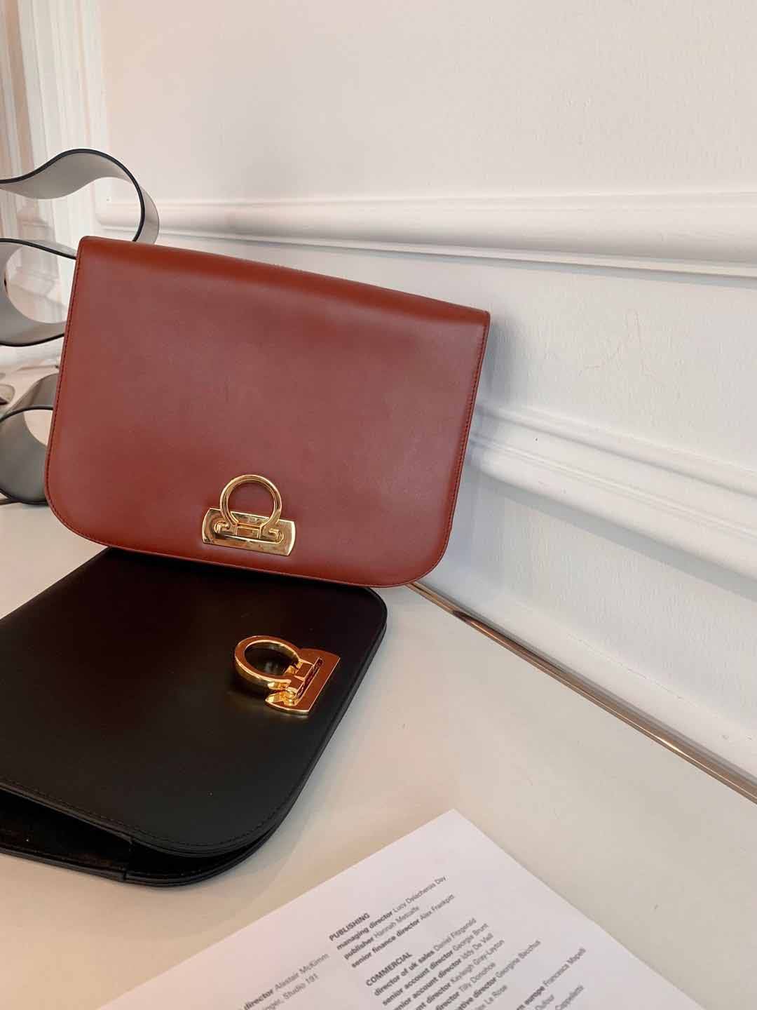 Garbociaga龍喜儿 小众设计 复古金扣轻奢休闲女士手拿包1897清仓,箱包皮具/热销女包/男包,手拿包,淘宝优惠券,粉丝福利购,淘宝优惠卷