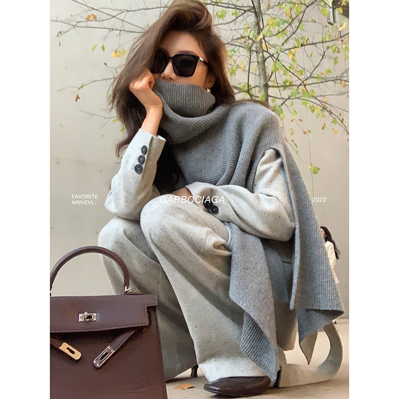 堆堆领连衣裙套装龙喜儿套装