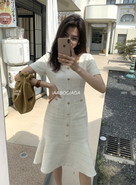 Garbociaga龙喜儿 南法大道 小香风肌理感显瘦方领鱼尾连衣裙6316