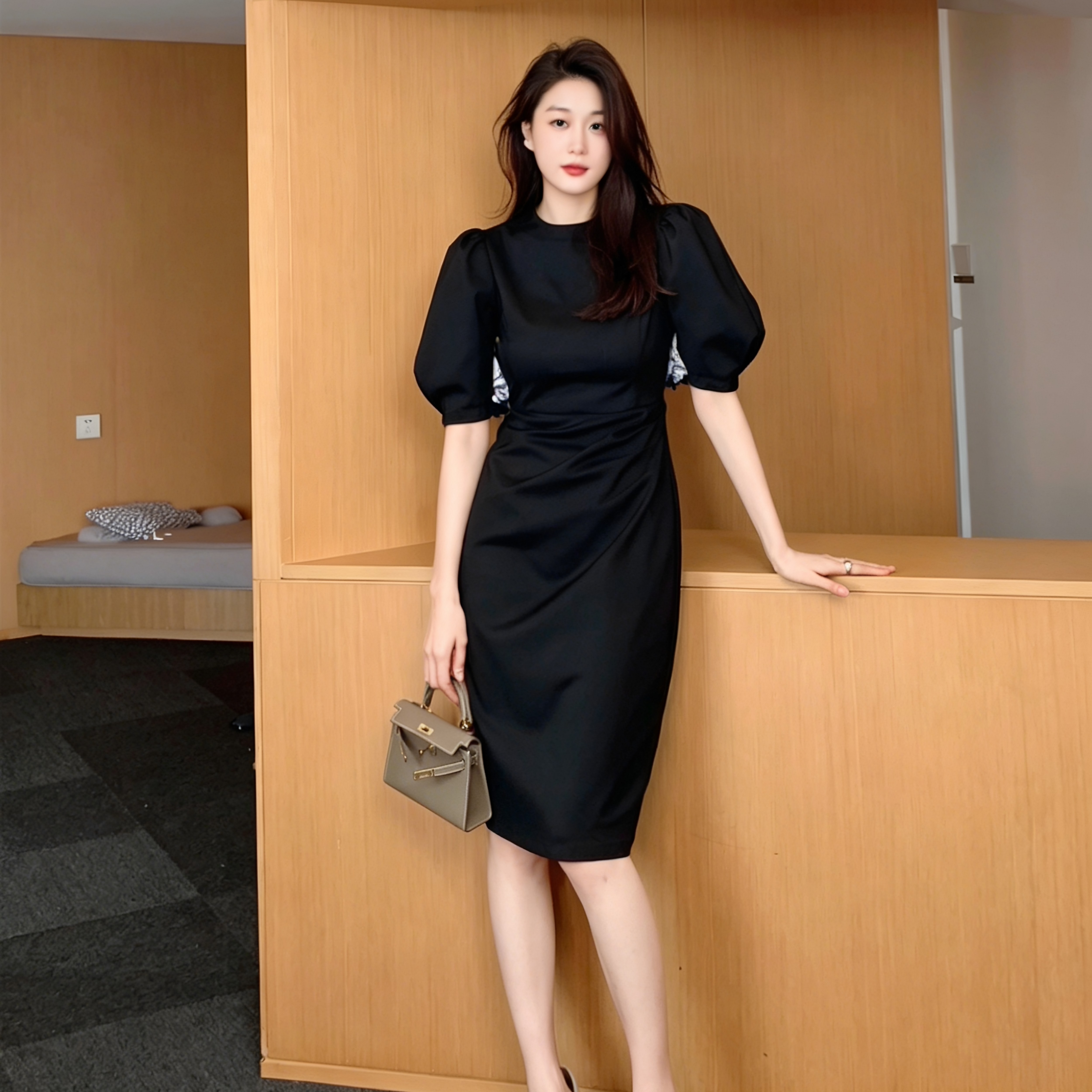 Garbociaga龍喜儿 黑夜玫瑰 香蕉袖修身显瘦赫本风连衣裙女夏3386