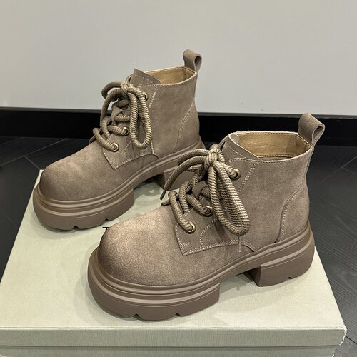 短筒真皮厚底马丁靴女秋冬女靴子